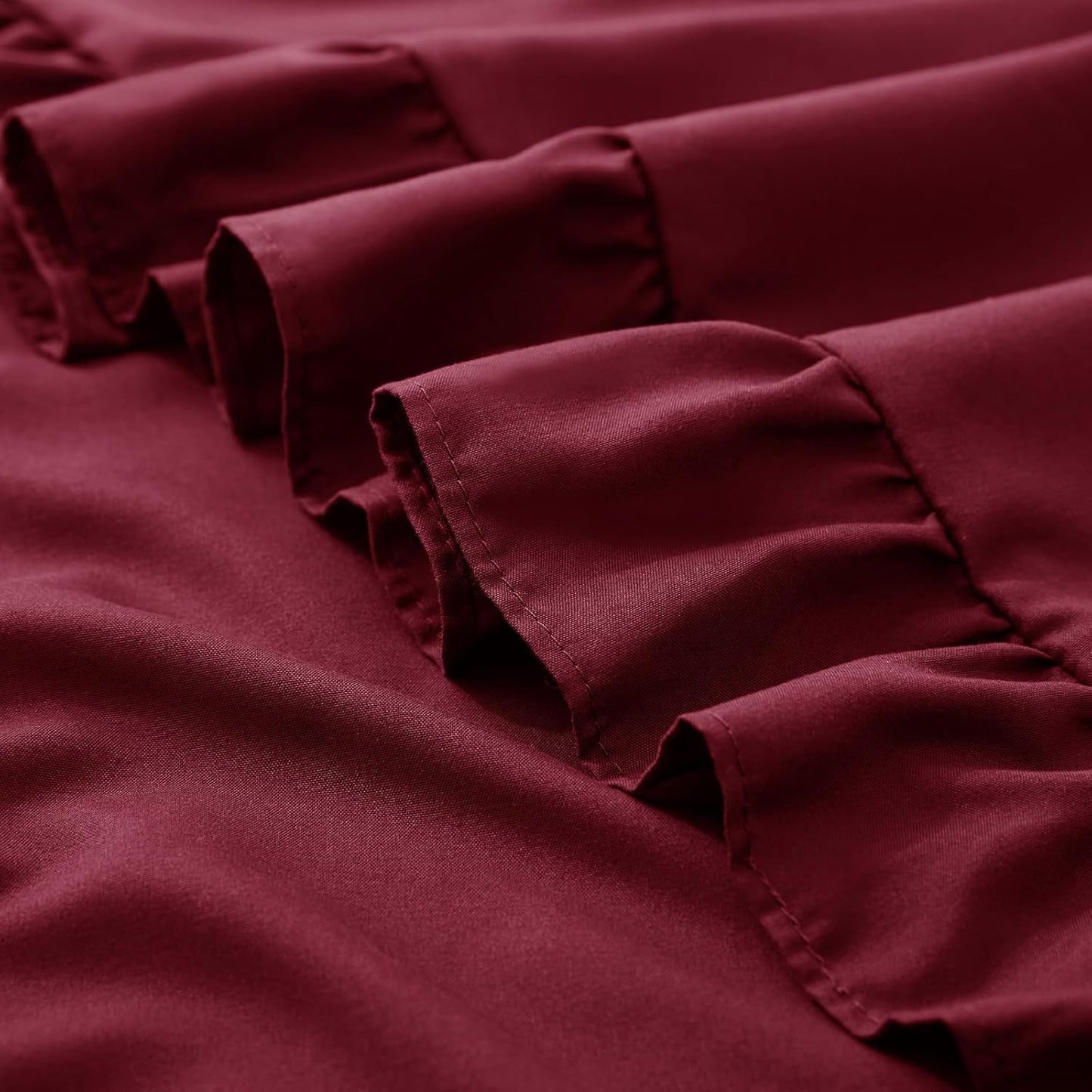 18x18 Inches, Set 2, KKJIAF Ruffle Pillow Cases Burgundy Square Ruffled Pillow Covers of Microfiber Wrinkle Resistant