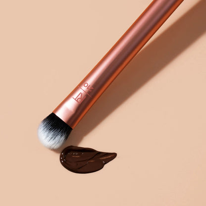 Real Techniques Matte & Merry Ultimate Blending 4 Piece Holiday Gift Set, Foundation Makeup Sponge, Dual-Sided Powder Puff, & 2 Makeup Brushes, Kitten Paw Brush, Stocking Stuffer, Limited Edition