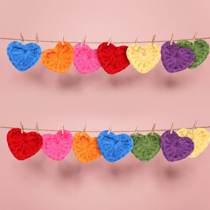 Mindsoft 35 Sets Emotional Cheer Support Gift Bulk Cute Hand Crocheted Pocket Hug Heart Inspirational Cards and Bags Party Favor for Preschool Toddler Boy Girls