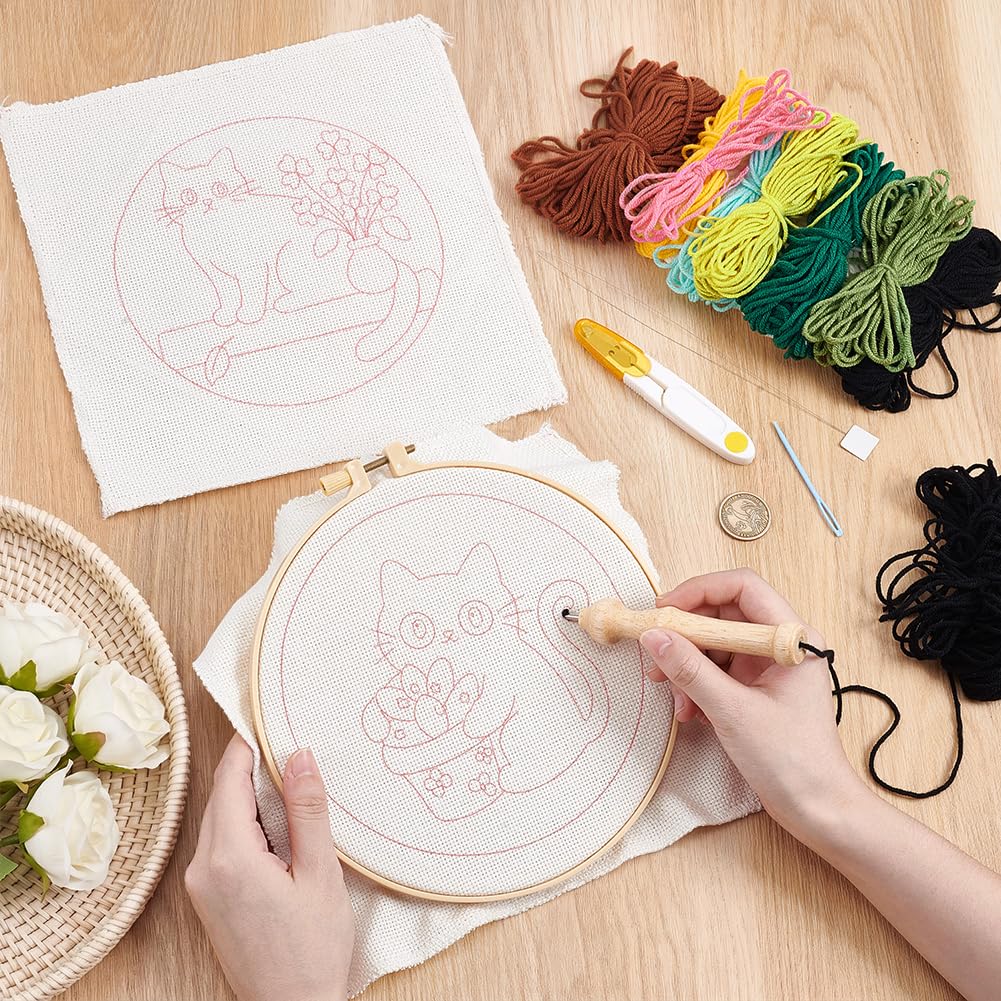 BEUNITONE 2PCS Cat Punch Needle Kit for Adults Beginners, Complete Craft Embroidery Needlepoint Kits with Hoop and Instructions, Punch Needle Starter Craft Set for Home Decor, Festival Gift 20x20cm