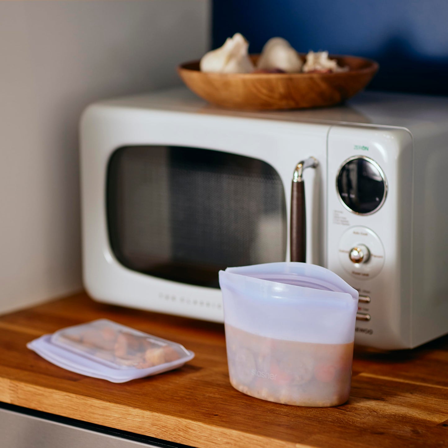 Stasher Premium Silicone Reusable Food Storage Bowl, Clear, Microwave, Sous Vide, Dishwasher, Oven and Freezer Safe, BPA Free, Leak-free, Eco-friendly, 4-Cup Bowl