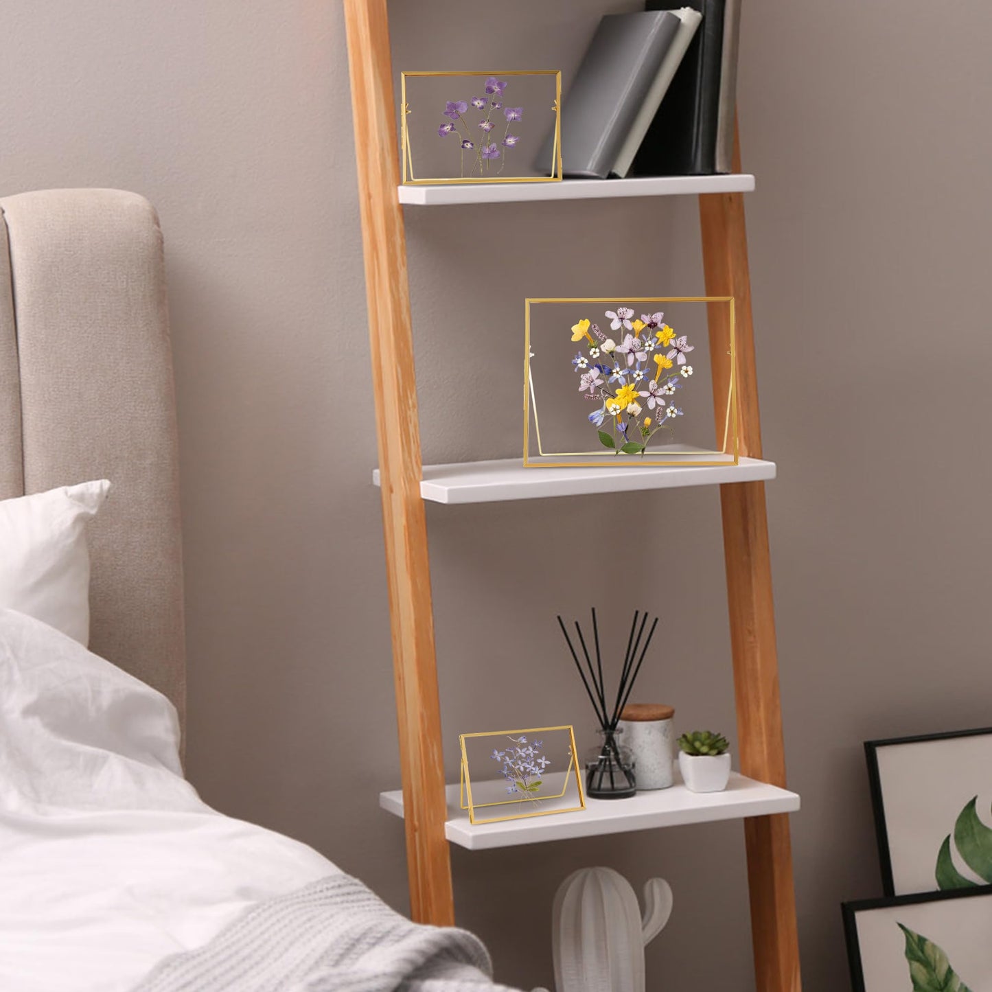 REDHUGO Glass Pressed Flower Frame Handmade, Glass Floating Picture Frames Tabletop Brass Photo Frame for DIY Dried Flowers Home Plant Specimen, Rectangle Horizontal 4×6 inches,Gold (FRAME ONLY)