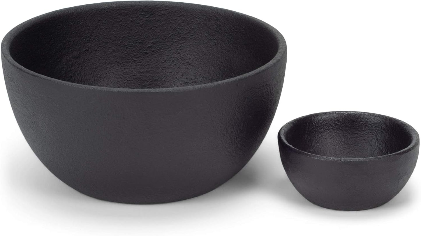 47th & Main Medium Durable Black Cast Iron Bowl, Round, 32 fluid ounces