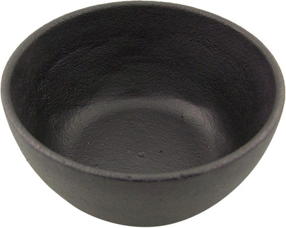 47th & Main Medium Durable Black Cast Iron Bowl, Round, 32 fluid ounces