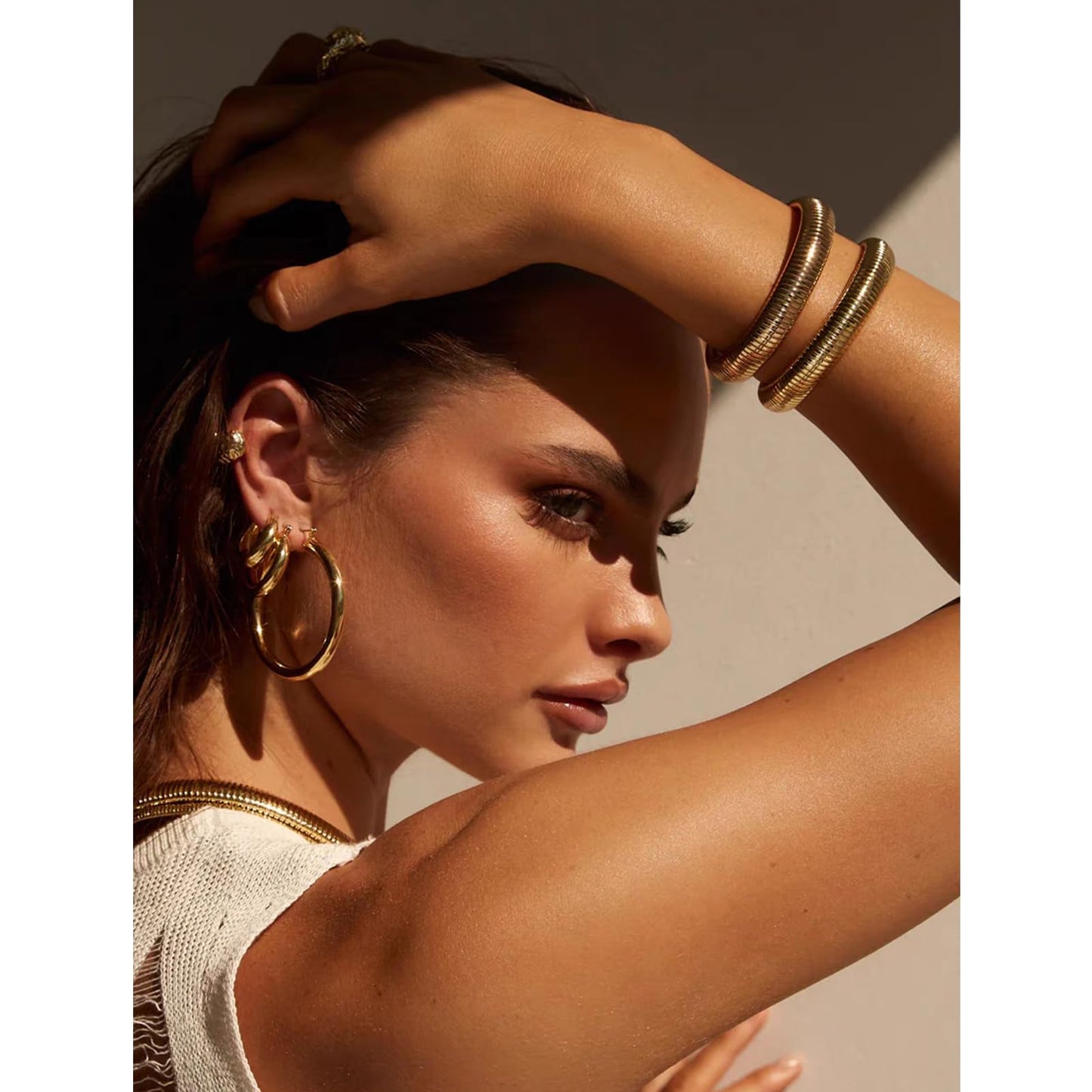 Awinesn Gold Bangles for Women, Gold Bracelets for Women Chunky Bangle Bracelets for Womens Bracelets Stack Tarnish Free Gold Jewelry Set of 3 for Womens Fashion Accessories Gifts for Mom