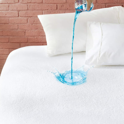 18 Queen Mattress Protector Waterproof- Washable Mattress Cover Queen Size Fitted Bed Pad Noiseless Plastic Protection