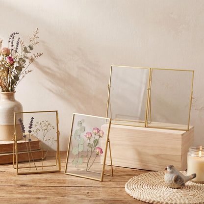Vicenpal 5 Pack Glass Pressed Flower Frame Handmade, 5 x 7 floating Picture Frames for Pressed Flowers, Brass Double Glass for Tabletop Display, Home Office Plant Specimen, Photos(Gold)