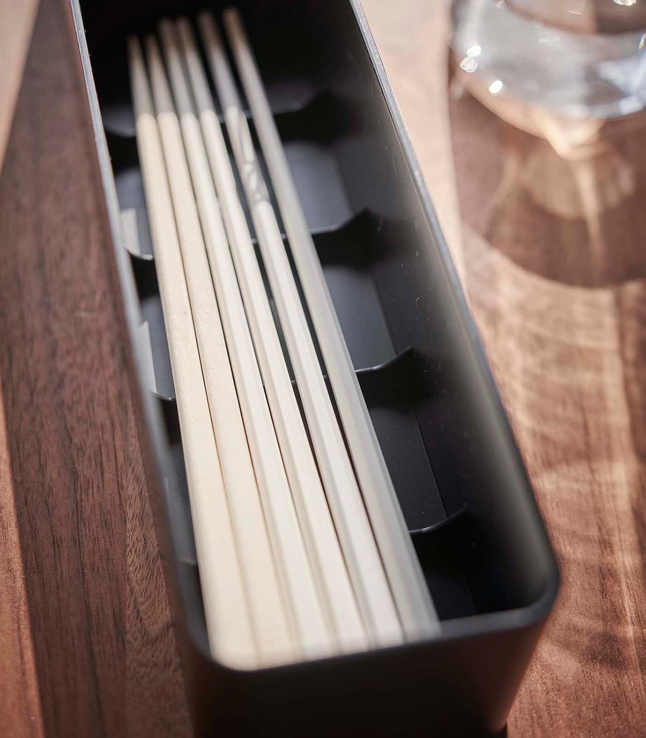 Yamazaki Home Rin Utensil Case - Knife Fork Spoon Silverware Holder with Divider, Portable for Kitchen Counter, Silver