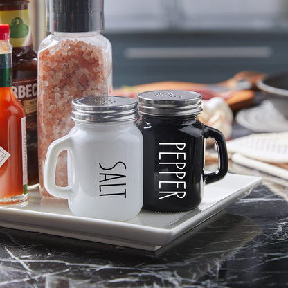 Salt and Pepper Shakers Set, ZOSUJO 4 oz Cute Salt Pepper Shaker, Kitchen Decor for Home Restaurants Wedding, Glass Black White Shaker Sets with Stainless Steel Lids