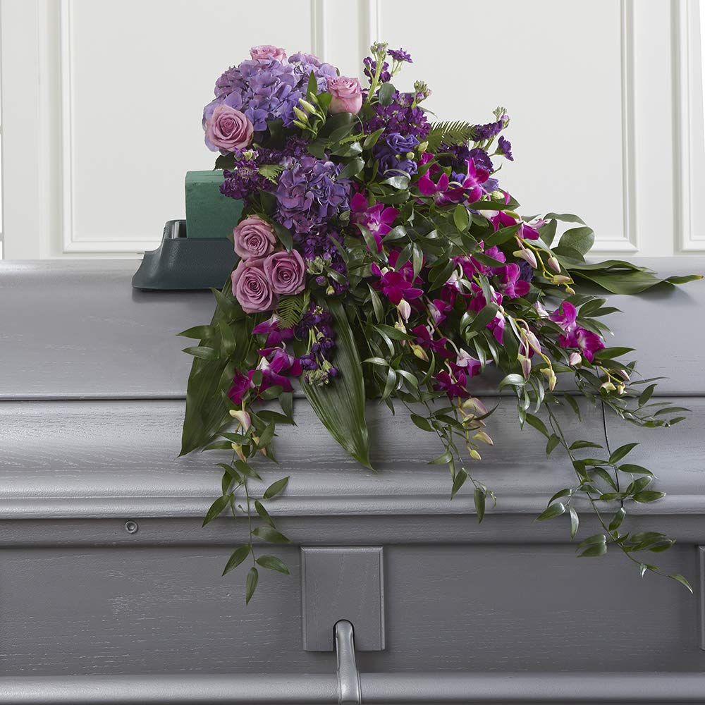 FloraCraft Plastic Floral Casket Saddle 2.75 Inch x 11.25 Inch x 12.75 Inch Green