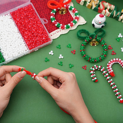 Christmas Tri Beads (1200pcs), Tri Shaped Beads Red Green White Triangle Beaded kit for Craft Wreath Xmas Holiday Tree Snowman Decorations, Candy Cane Beaded Ornament Kit, Christmas Party Decoration