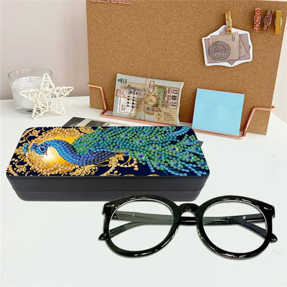 C'eitura 2Pcs 5D DIY Handmade Peacock Diamond Art Painting Glasses Case Kit, Handcrafted Eyeglass Holder Case, Exquisite Bird Christmas Valentine's Day Gift Set