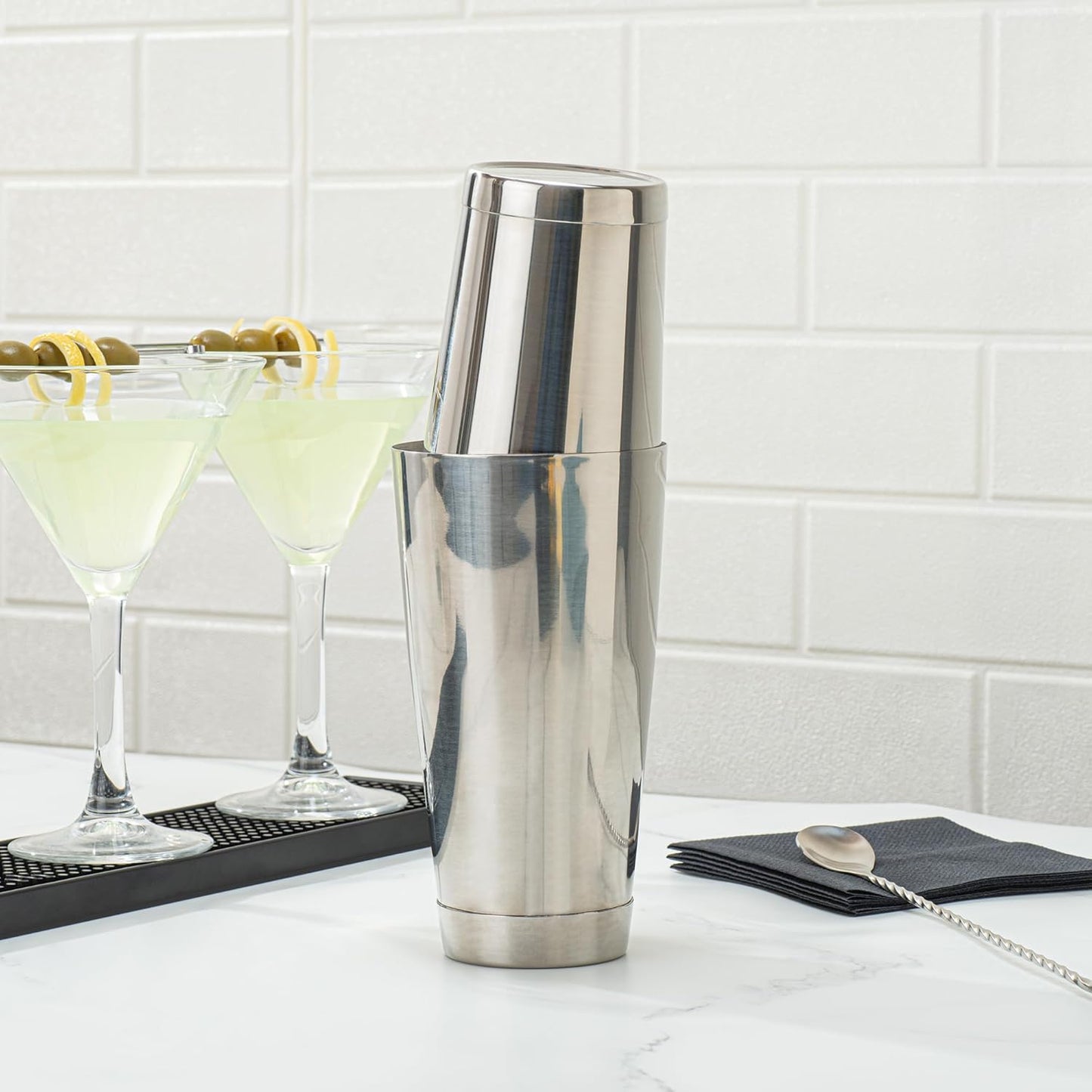 Restaurantware Bar Lux 16 Ounce Boston Shaker, Metal Cocktail Shaker, No Leak Stainless Steel Mixer