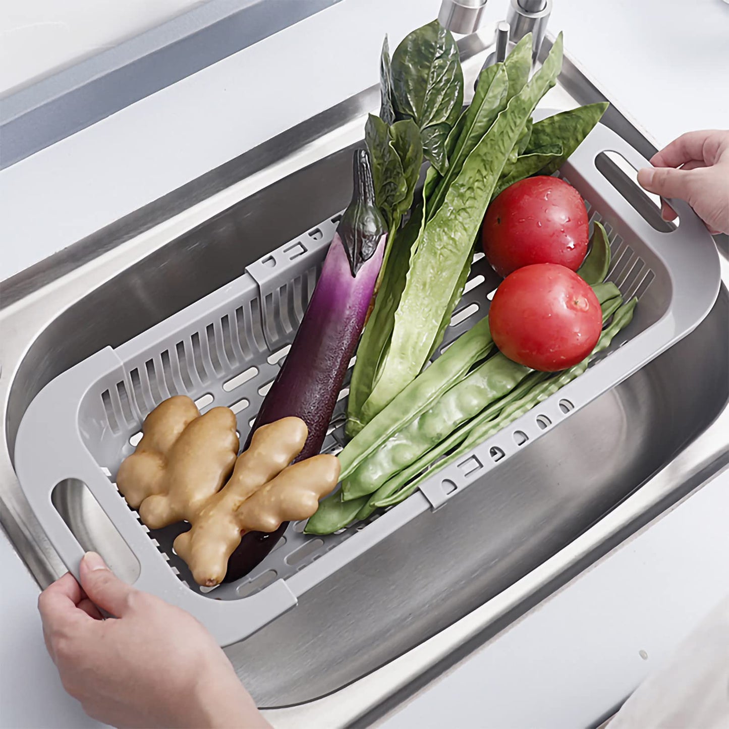 MineSign Extendable Over the Sink Colander Fruits and Vegetables Drain Basket Adjustable Food Strainer Sink Washing Basket for Kitchen (Blue)