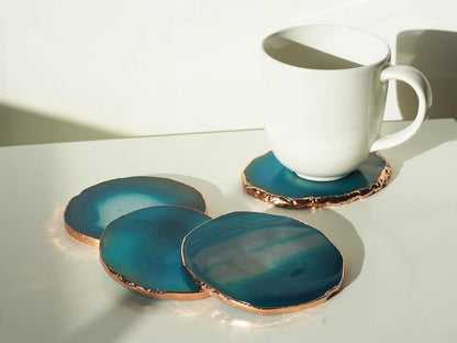 Moon&Decor Sliced Agate Coasters Set of 4, 100% Natural Geode Coasters for Drinks Home Decoration with Golden Rims