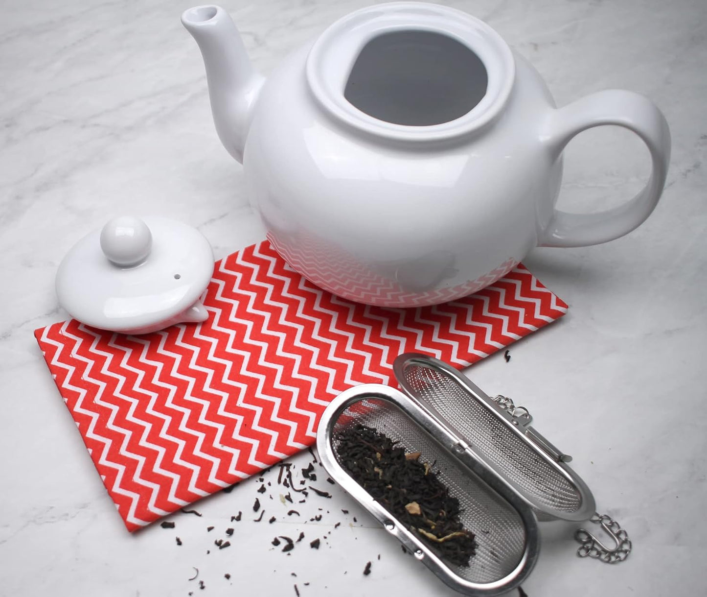 4.25x1.75" RSVP International Endurance Kitchen Collection Stainless Steel Mesh Floating Spice Infuser for Soups, Stews