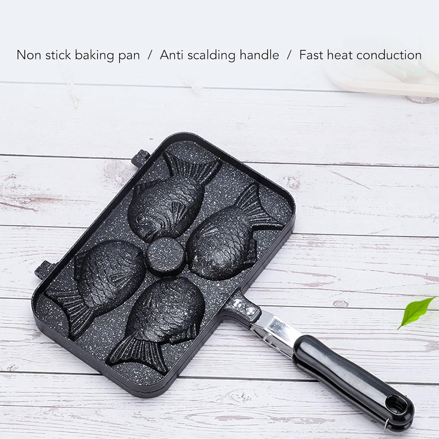Taiyaki Pan, Non-Stick Double Sided Frypan with 4 Grids, Black Anti-Scalding Handle, Fish Shape Aluminium Waffle Maker