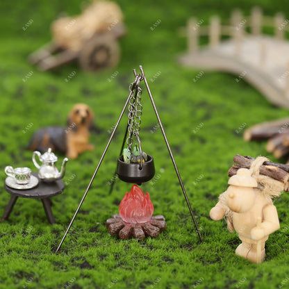 iLAND Dollhouse Accessories Figures Garden Miniatures of Camping Decor 1/12 Scale Accessories Camping Cake Topper Fake Campfire for Action Figure Decor