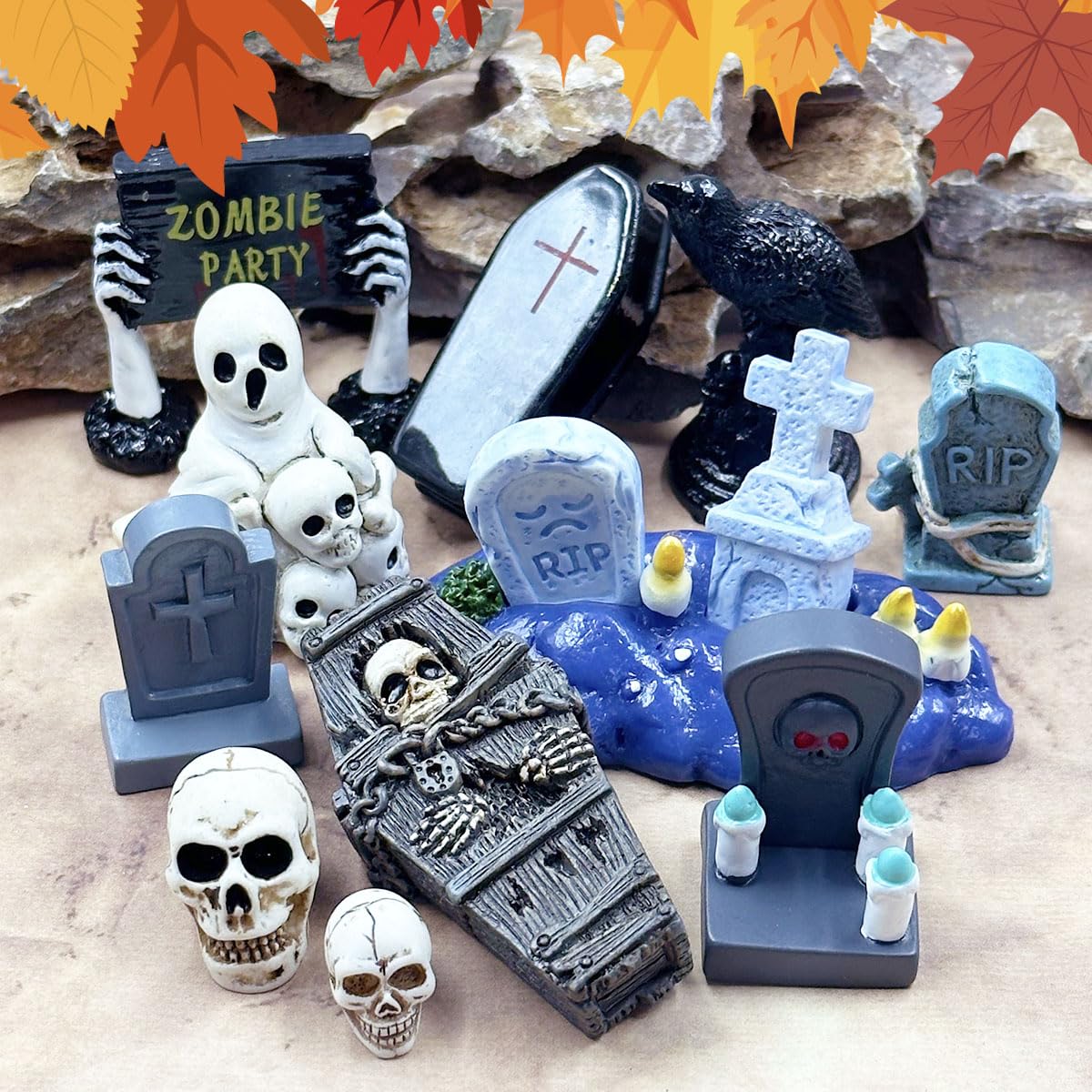 Suartus Halloween Miniature Figurines - 20 Resin Ghost Tombstones Skull Heads Scene Ornaments Halloween Garden Accessories Mini Figurine Decorations for Outdoor Home Village Crafts