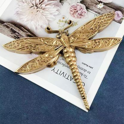 2PCS Dragonfly Silicone Mold Large Epoxy Resin Dragonfly Shape Molds 3D Unique Animal Pendant Wall Hanging Mould Resin Accessories Insect Series Chocolate Cake Fondant Decorating Silicone Mold