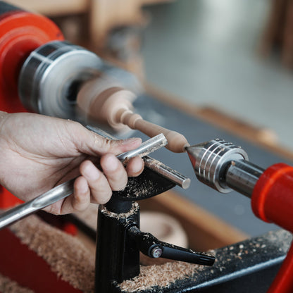 BMWOOD NCK SERIES YD6540 Quick-Change Jaws for Woodturning Lathe for Making Pipe and Spoons.