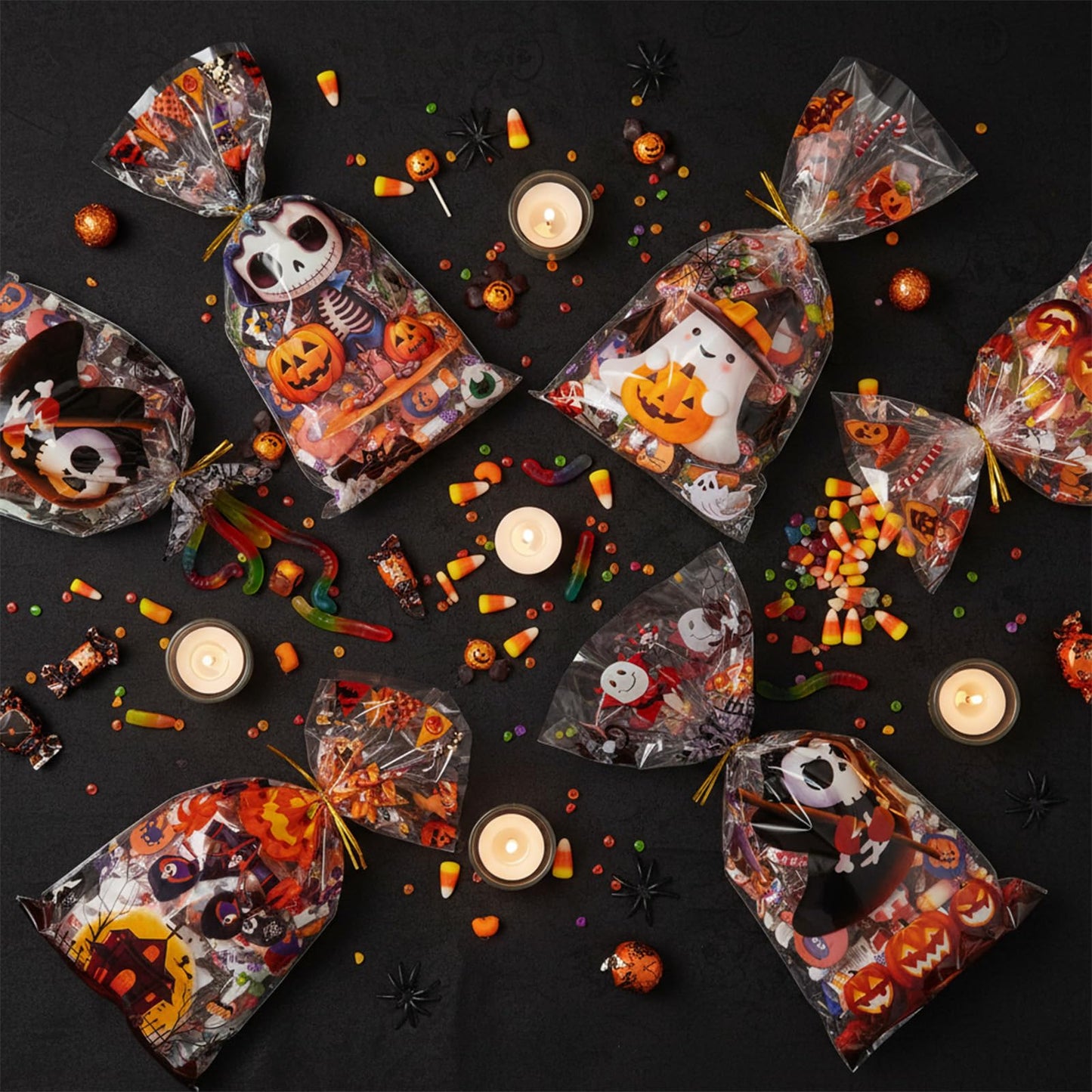 Confettiville Halloween Treat Bags, 200-Pack Cellophane Candy Goody Bags for Party Favors, Twists Included, 10.6 x 4.9 Inches, Creepy Cuties Collection