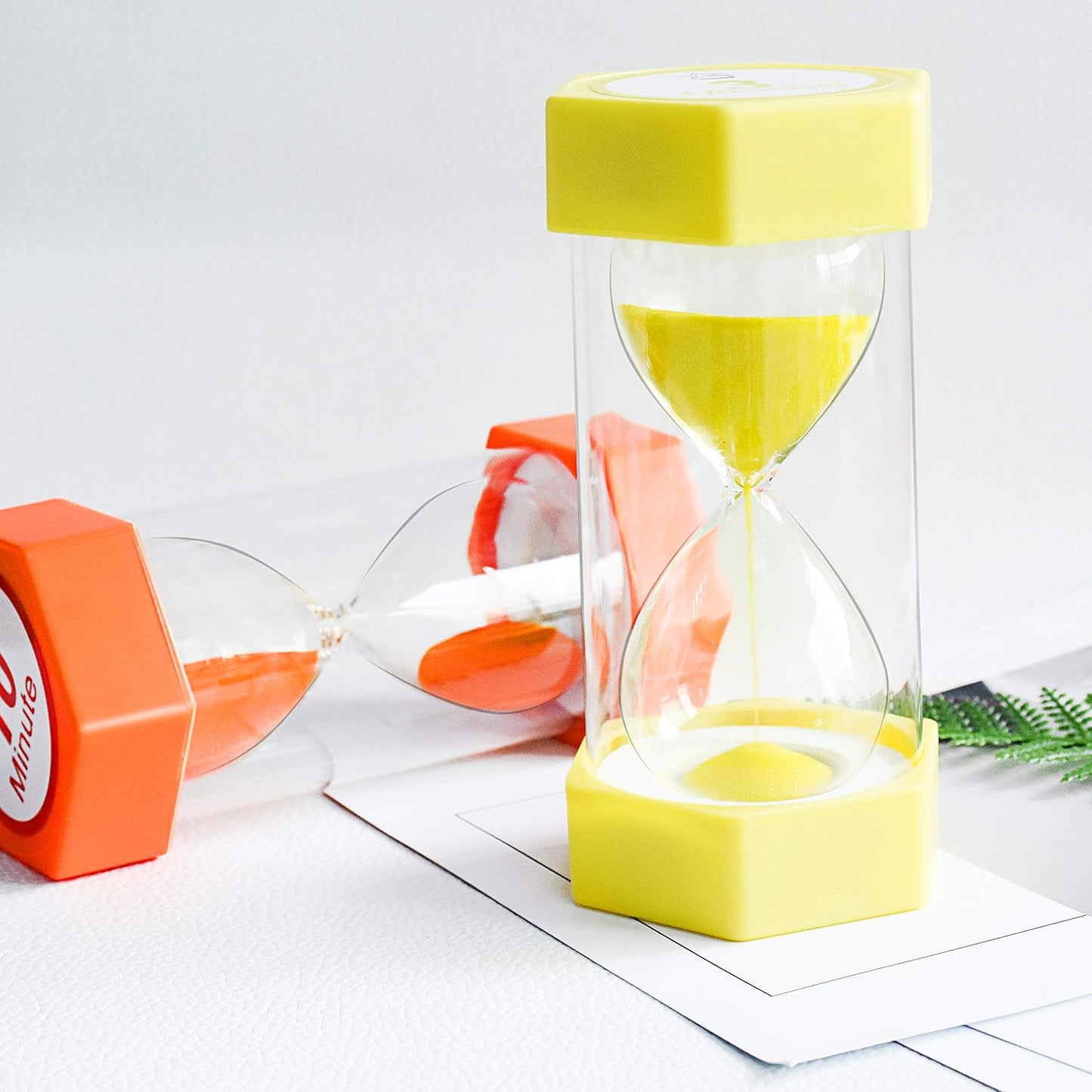 XINBAOHONG Sand Timer, Hourglass 3 Minutes & 10 Minutes Timer Clock for Kids Games, Classroom, Home Office, Kitchen Use