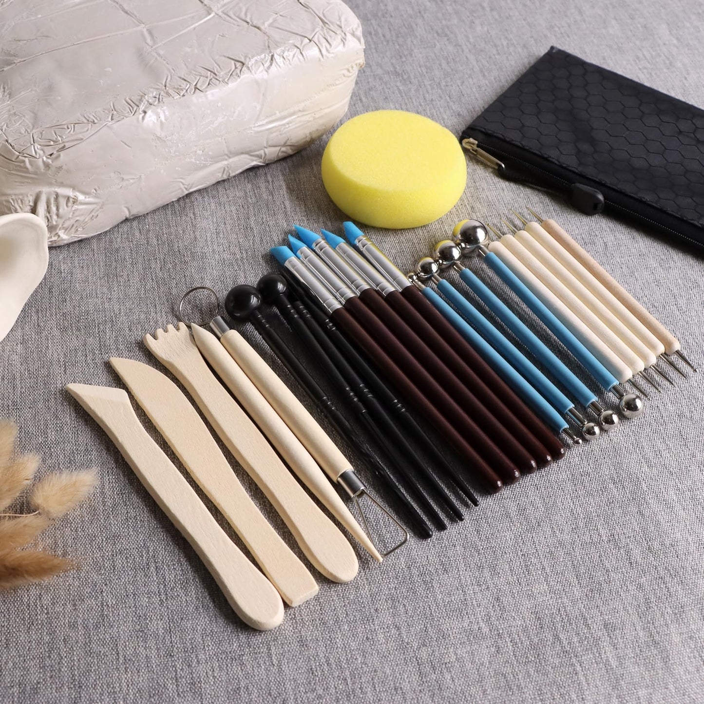 ZEHIQ Premium Air Dry Clay Kit, 2.2LBs Natural White Pottery Clay with 25 Pcs Clay Sculpting Tools, Modeling Clay for Pottery Wheel & Craft Projects, Ideal for All Skill Levels (White & Tools)
