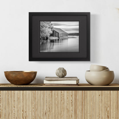 Gallery Solutions - Black Wood Wall Frame 11"x14" - Premium Quality - Rectangular Wall Mount - Classic Design for 8"x10" Photos - Ready-to-Hang - Enhance Your Home or Office Décor with this Elegant Frame - Ideal for Showcasing Memories