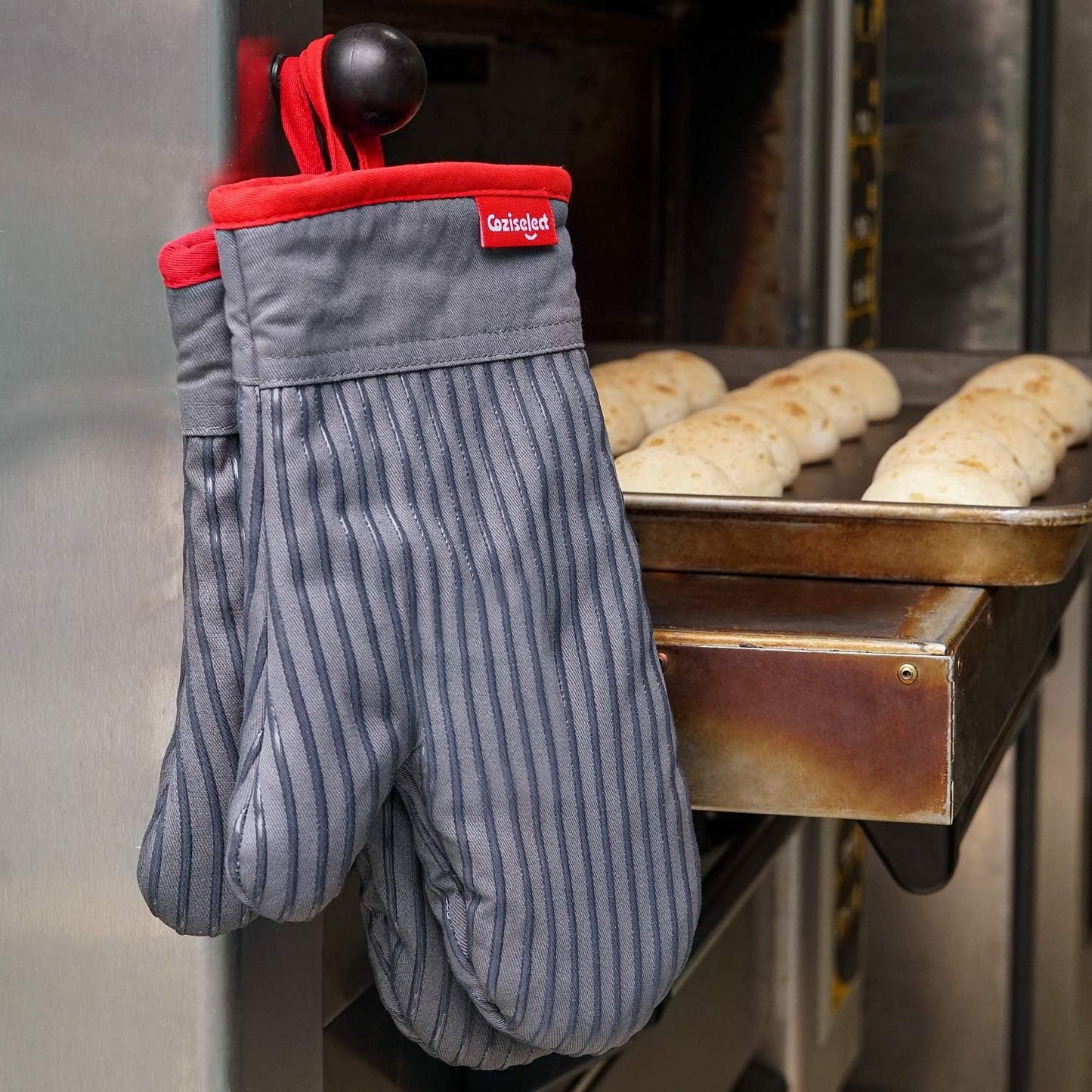 Oven Mitts and Pot Holders Set, 4-Piece Heavy Duty Grey Kitchen Hot Pads, 500? Heat Resistant