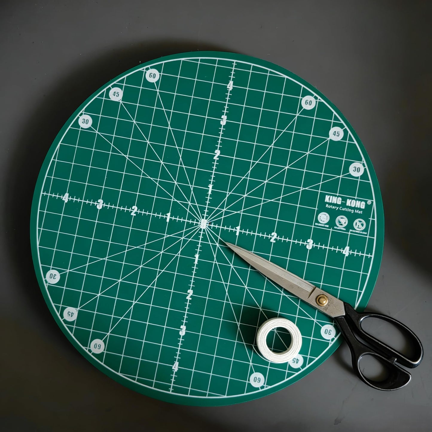 KING-KONG Round Rotary Cutting Mat, Green, 9.8 Inch, Self-Healing, for Crafts, Leather, and Advertising
