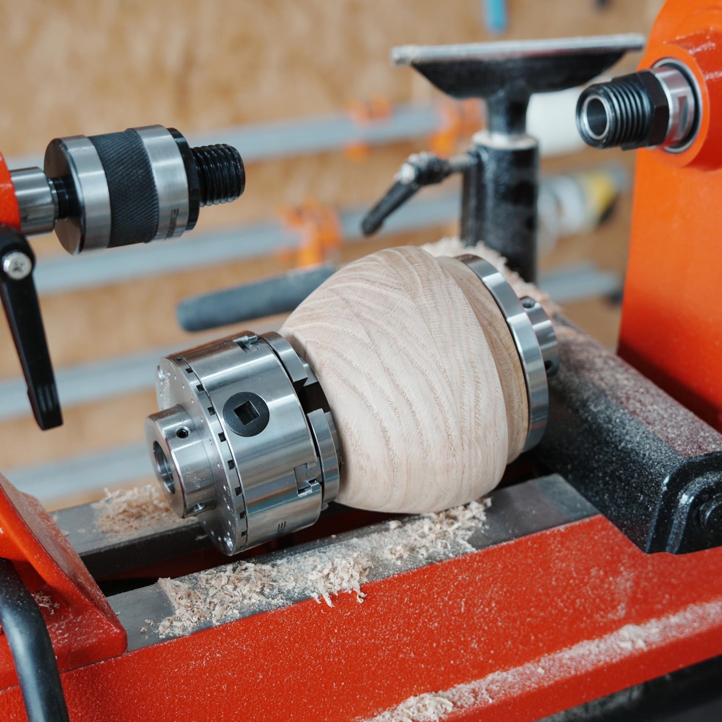 BMWOOD Woodturning Live Tailstock Chuck Adapter to 1" x 8TPI Thread with #2 Morse Taper Mount