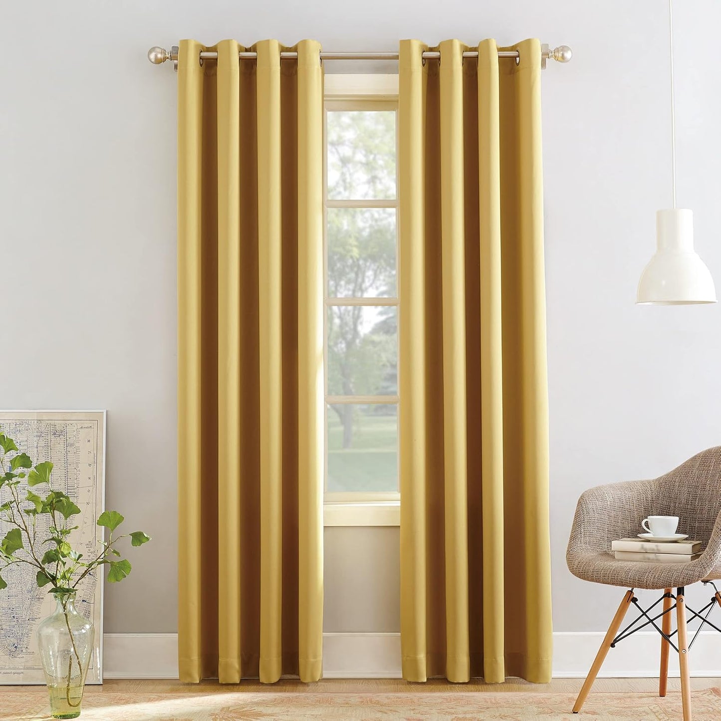 Sun Zero Barrow Single Panel Energy Efficient Grommet Curtain