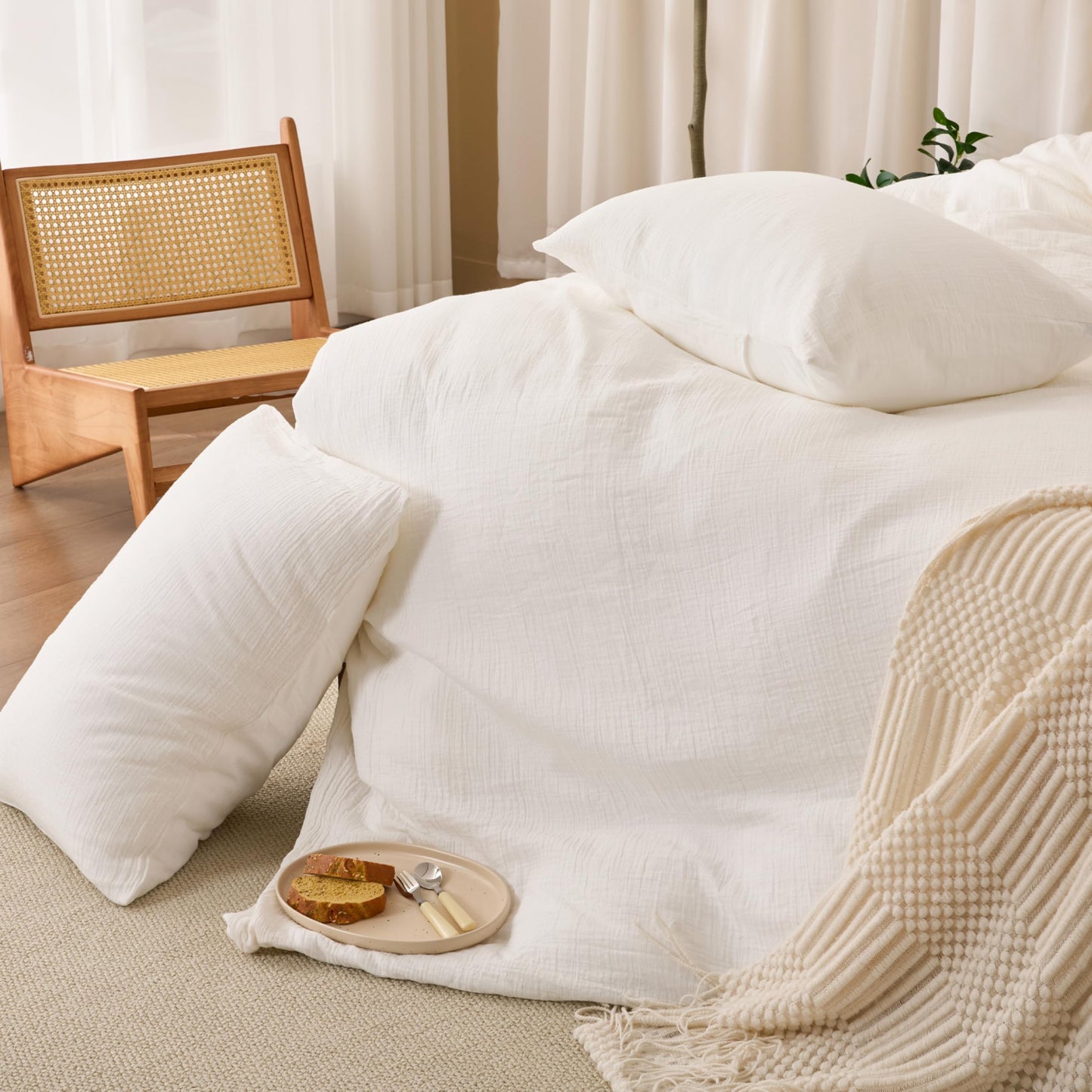 RENEWROOTS Off White Duvet Cover Queen Size, 100% Sandwashed Cotton Soft Queen Duvet Cover Set 3 Pieces with Zipper Clousre & Corner Buttons (Off White, Queen 90 x 90)