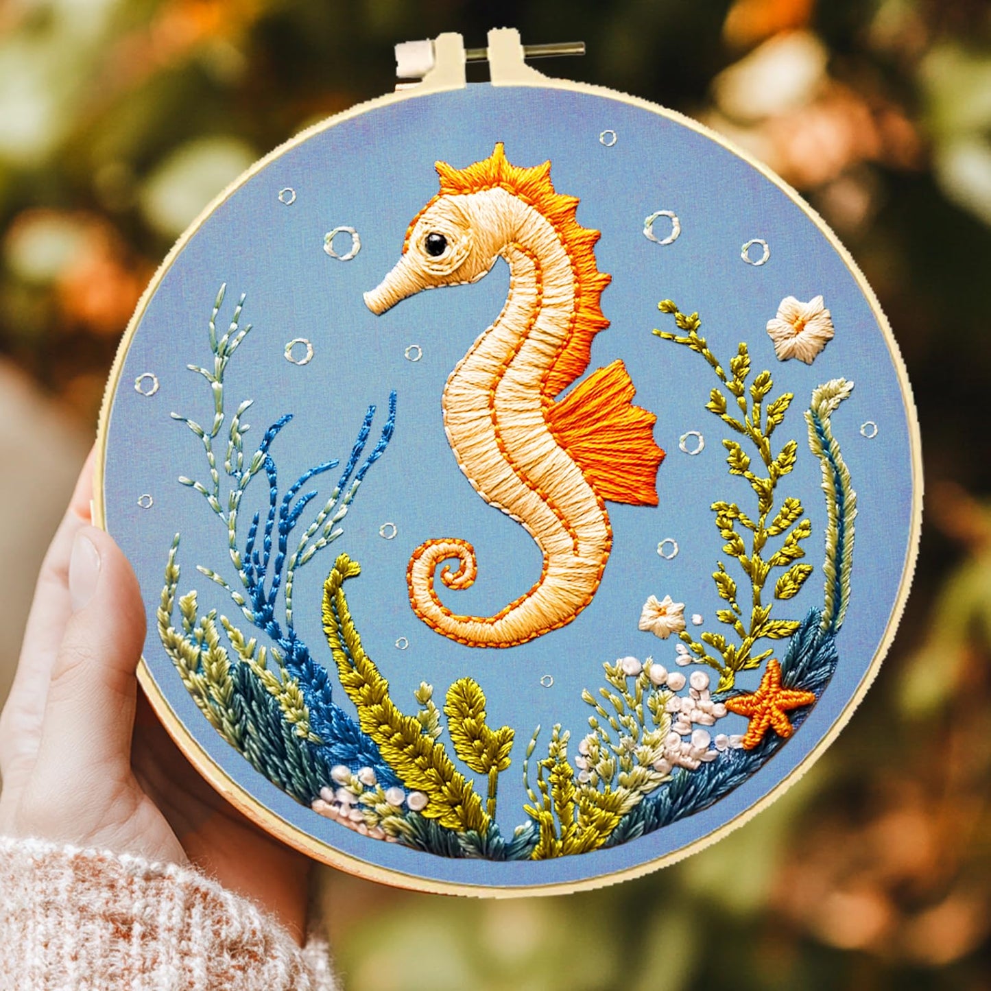 ACRNIGHEET 6PCS Embroidery Kit for Adults Beginners, Sea Animals Embroidery Starter Kit, Stamped Cross Stitch Kits for Crafts Lovers Gift Idea, Include Instructions 6 Stamped Embroidery Cloth 2 Hoop