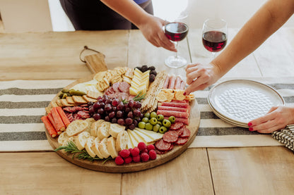 TOSCANA - a Picnic Time brand - Ravi Round Charcuterie Board, Wood Serving Platter, Cheese Board, (Mango Wood)