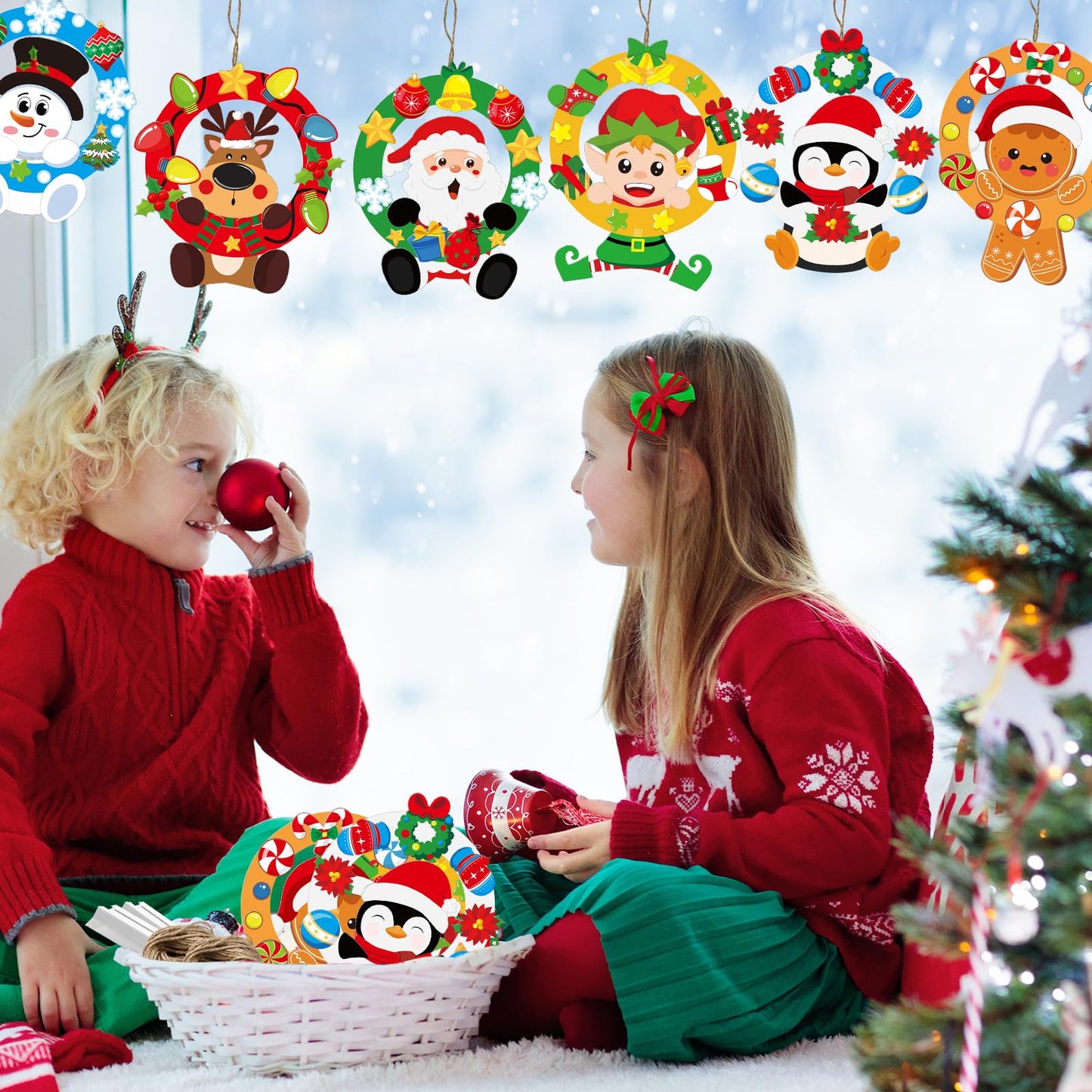 Cinrobiye 24 Set Christmas Wreath Craft Kits DIY Winter Hanging Wreath Ornament Decorations Kit Xmas Snowmen Snowflake Santa Claus Crafts for Holiday Christmas Home Classroom Party Activities Project