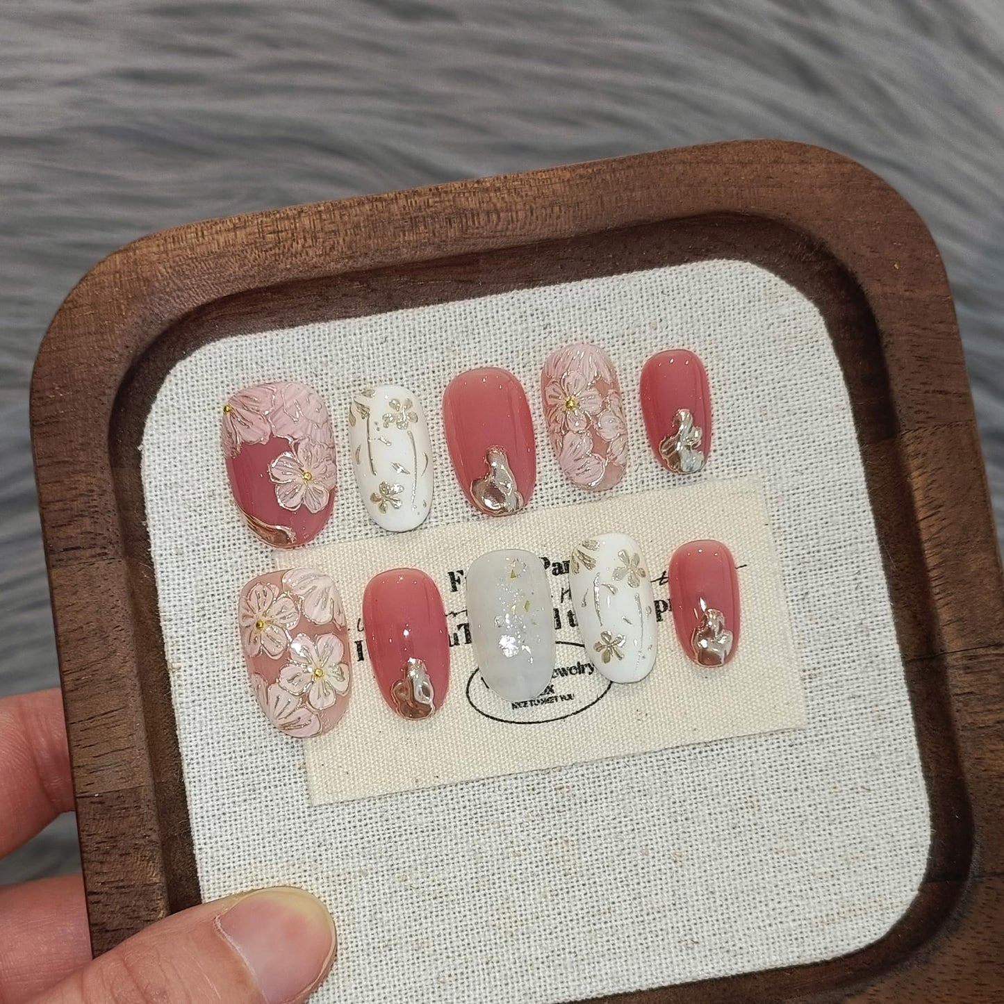 TENPAL Short Oval Press on Nails,Peach Yogurt Base Glue on Nails,Hand-Painted Cloisonné Florals False Nails Press ons,Artisan Chinese Style Fake Nails Kit,Enamel Wire Inlay Nail Art Tools 10pcs(L)