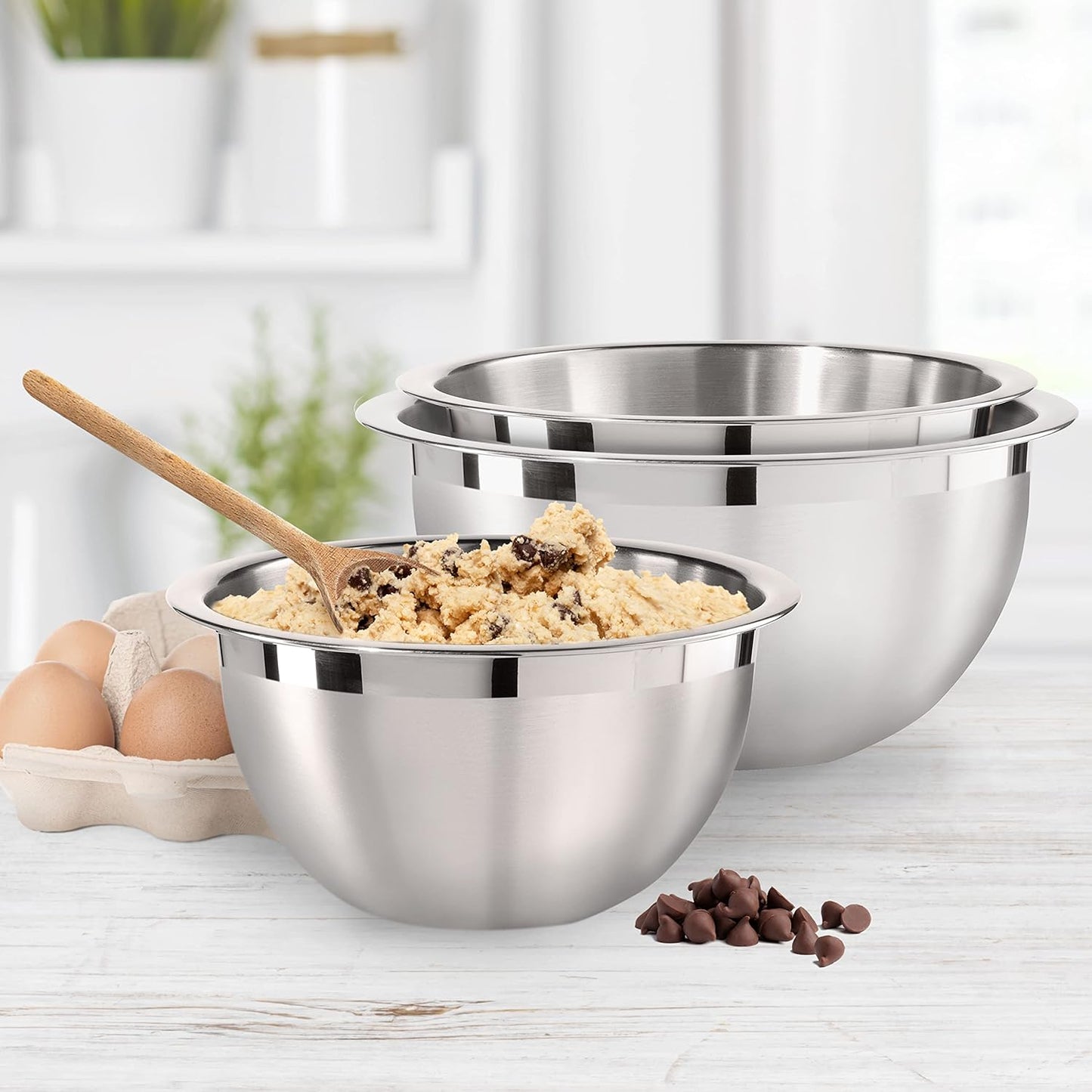 Oggi 3-Quart Two-Tone Stainless Steel Mixing Bowl for Mixing, Making Dough, Dressing Salads, Washing Vegetables
