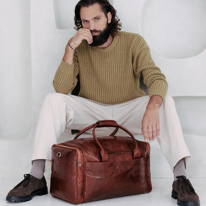 Time Resistance Leather Duffel Bag - Large Weekend Gym Travel Bag (Cognac Brown)
