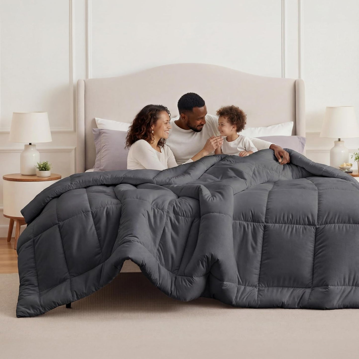 Bedsure Comforter Duvet Insert - Oversized Queen Size All-Season Down Alternative Bedding, Grey 98 x 98 Inches