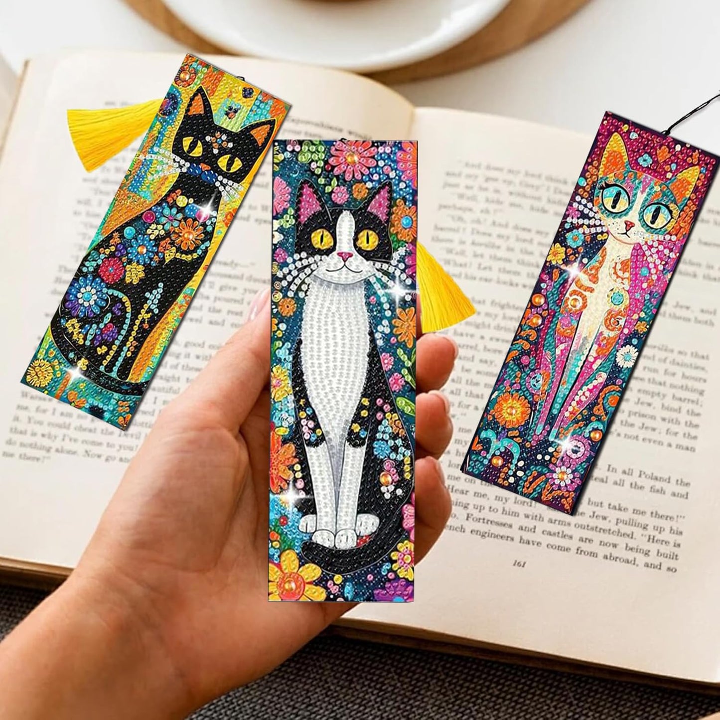 Puraikcmi 6 PCS 5D DIY Diamond Art Bookmarks Kit Cats Diamond Paintings Bookmarks Kits with Tassels Acrylic, Rhinestone Crafts Decoration Gift Set for Book Lovers Beginners & Adults