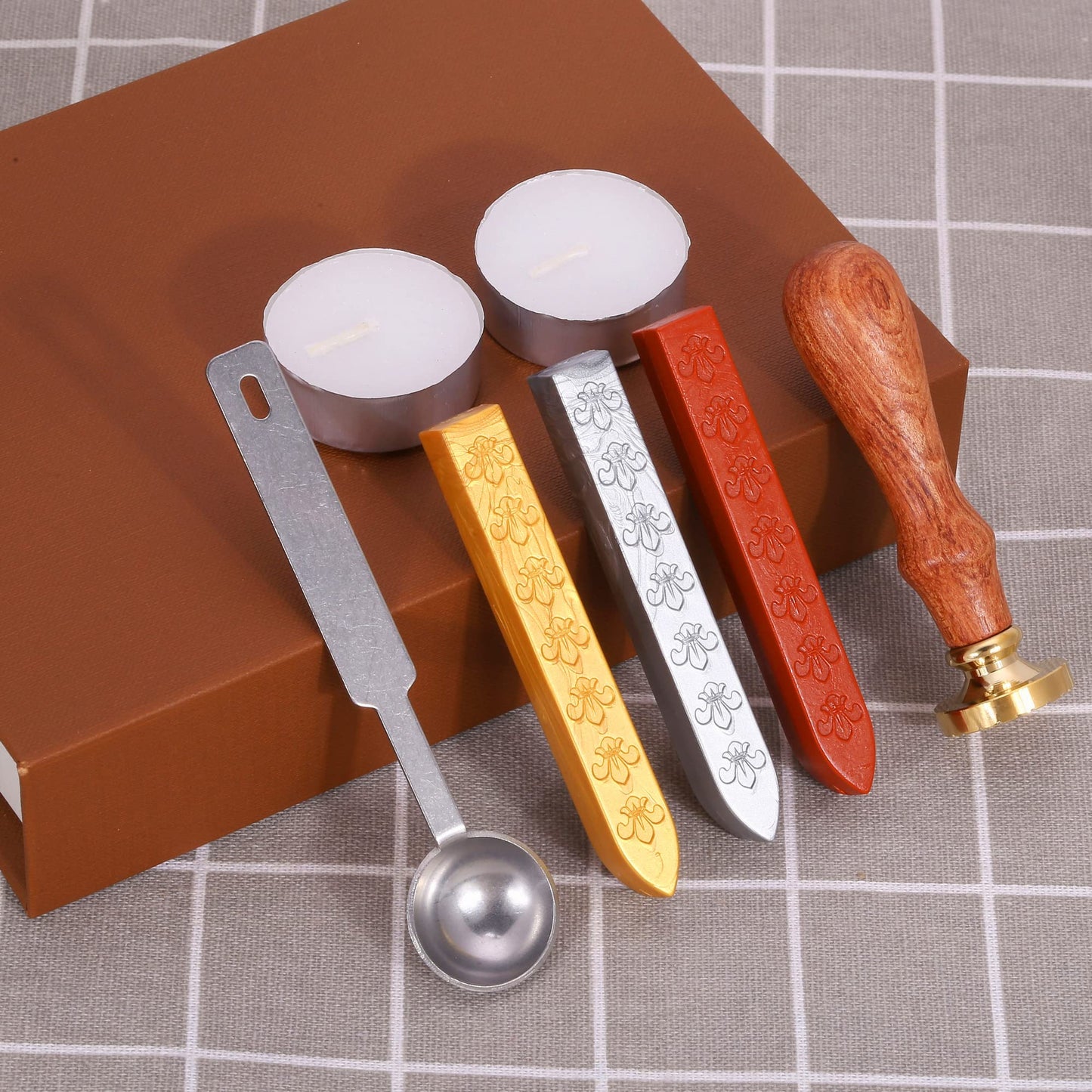 Yoption Bee & Honeycomb Wax Seal Stamp Kit with Sealing Wax Sticks