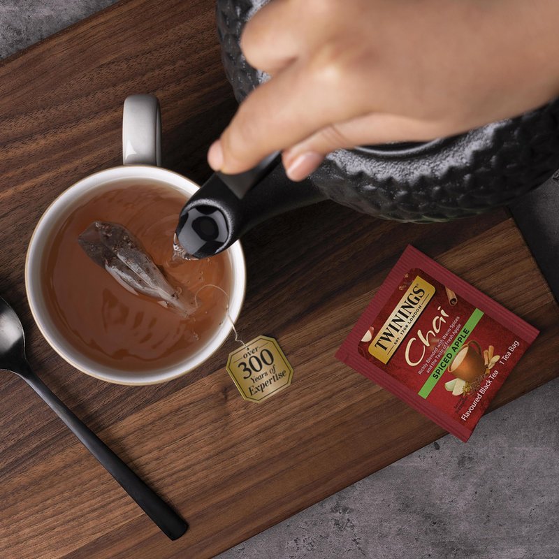 Twinings Chai Black Tea Bag Sampler Assortment, Variety Pack (20 Count) 5 Different Flavours for Tea Lovers: Her, Him, Women, Men, Couples, Family, Friends, Coworkers