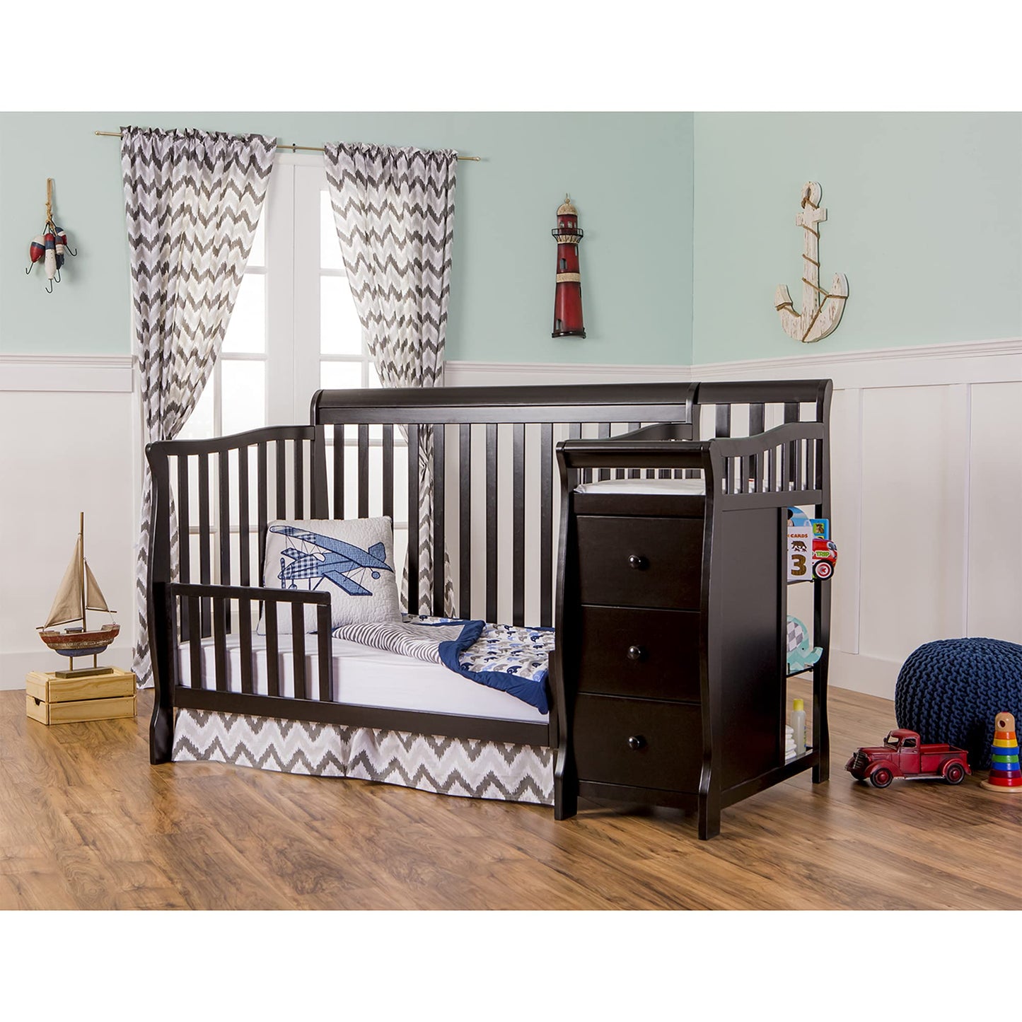 Dream On Me Brody 5-in-1 Convertible Full-Size Baby Crib & 3-Drawer Changer in Black, Pinewood, GreenGuard Gold & BSA, 1” Changer Pad, 3 Mattress Heights, Converts to Toddler & Full Size Bed