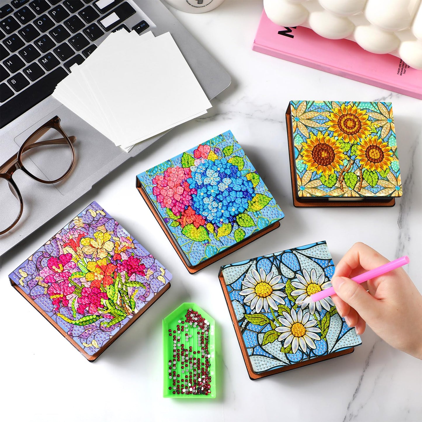 Saillong 4 Pcs Flower Theme Diamond Art Note Box Kit Sunflower Daisy Diamond Painting Memo Box Hydrangea Paper Holders with 160 Sticky Notes for DIY Office Supplies Gifts
