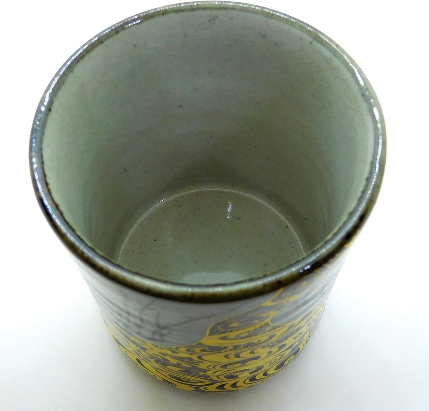 Kutani Yaki Japanese Teacup, Gold Plum Design.