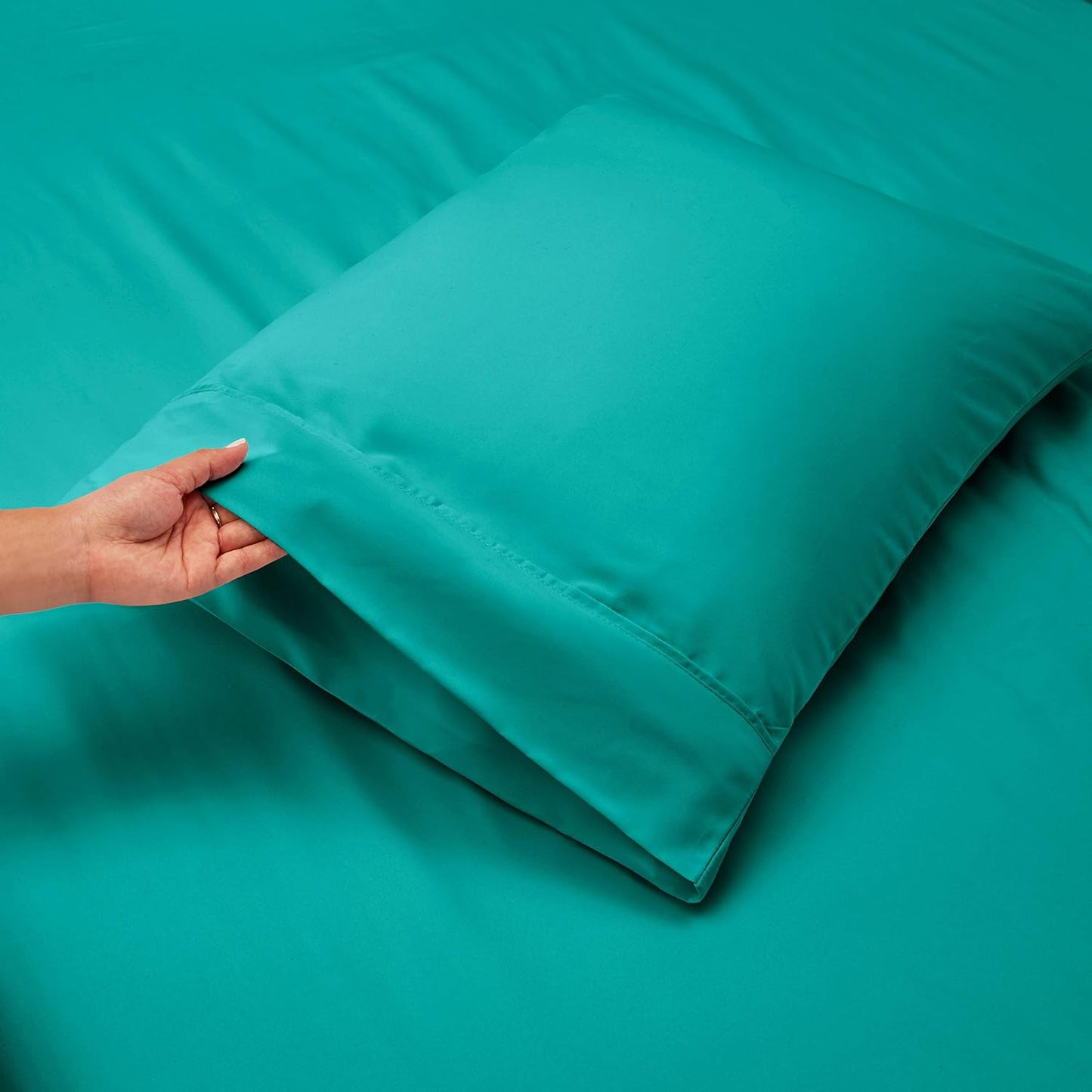 Nestl Extra Deep Pocket Split King Sheet Set - 7 PC Soft Microfiber Bedding Sheets & Pillowcases, Teal Blue/Green