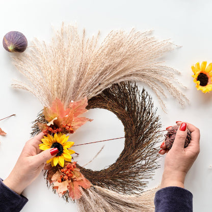 Temfmy Rattan twig Branch Grapevine Wreaths - 18 Inch Sunburst Wreath Form for DIY Crafts - Rustic Plain Twig Wreath Making Supplies Base for Decor