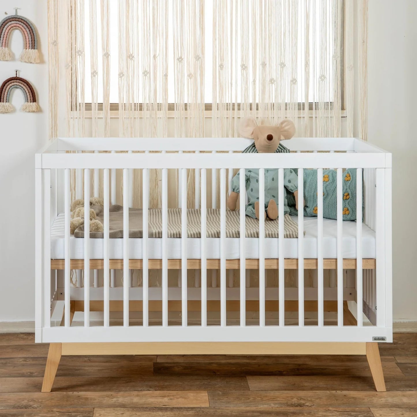 dadada Baby Soho 3-in-1 Convertible Wooden Crib to Toddler Bed - Made in Italy, GREENGUARD Gold Certified, Baby-Safe Finish, Handcrafted Beechwood, Modern Design, 3 Adjustable Heights (White/Natural)